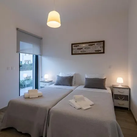 Biscuttela Vicentina * Praia da Arrifana